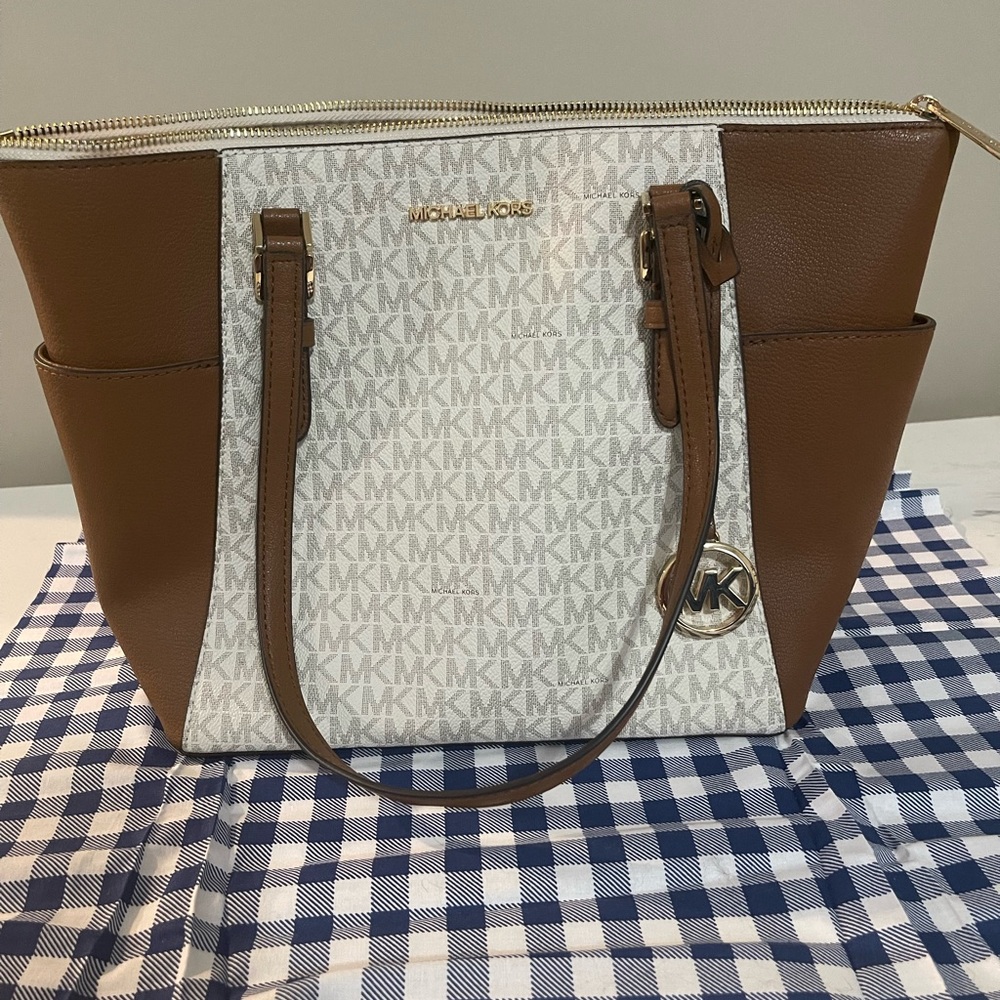 Michael Kors Brown and White Women's Bag